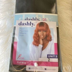 NWT - Dark Brown Full Wig - Luxuriously Wavy with Elegant Full Bangs 🌟🎉🌟